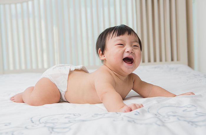 이제 겨우 백일된 아기랑 뭐하고 놀 수 있을까요?