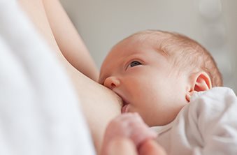 직장 다니는 육아맘의 모유 짜기와 보관