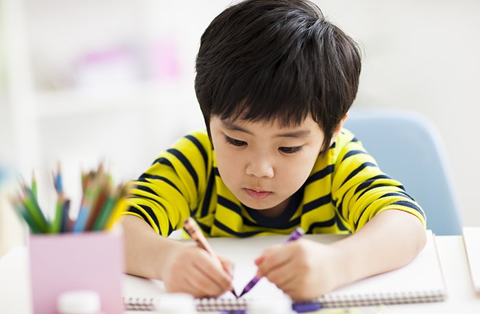 그림을 자꾸만 지우는 아이 심리는?