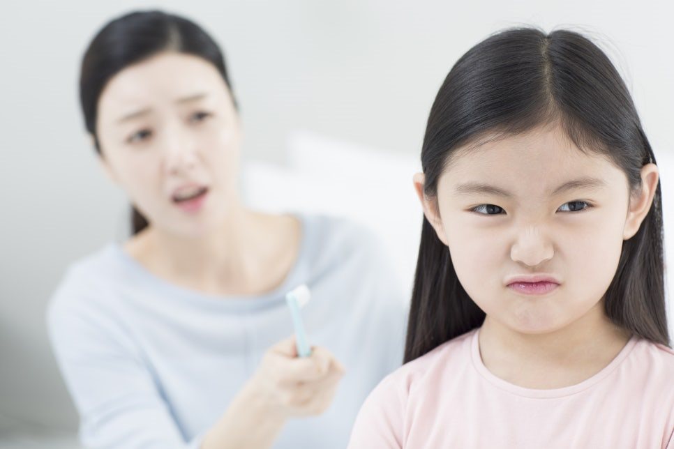 갑자기 짜증이 늘어난 아이, 성조숙증 의심해야 한다고요?