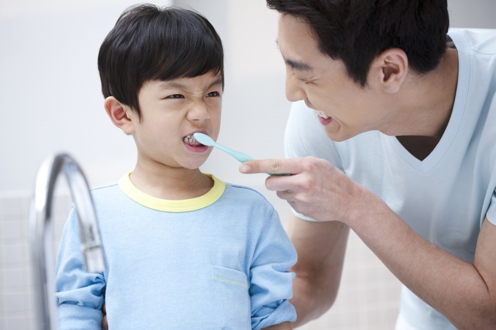 어린이 구내염 예방과 치료법은?