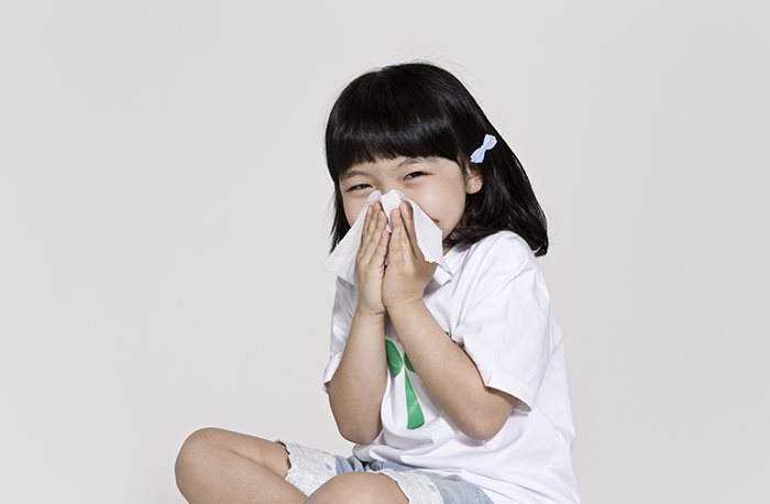 지속되는 비염이 중이염으로 이어지나요?